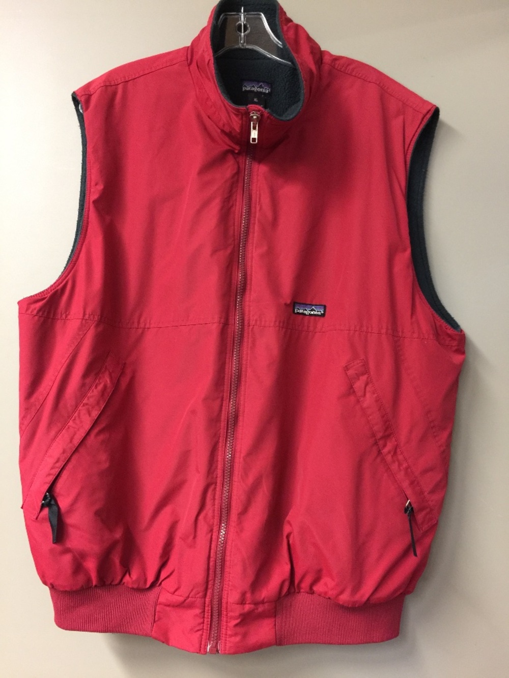 Men's Vintage Shelled Synchilla Vest. Red Shell with Dark Green Fleece.